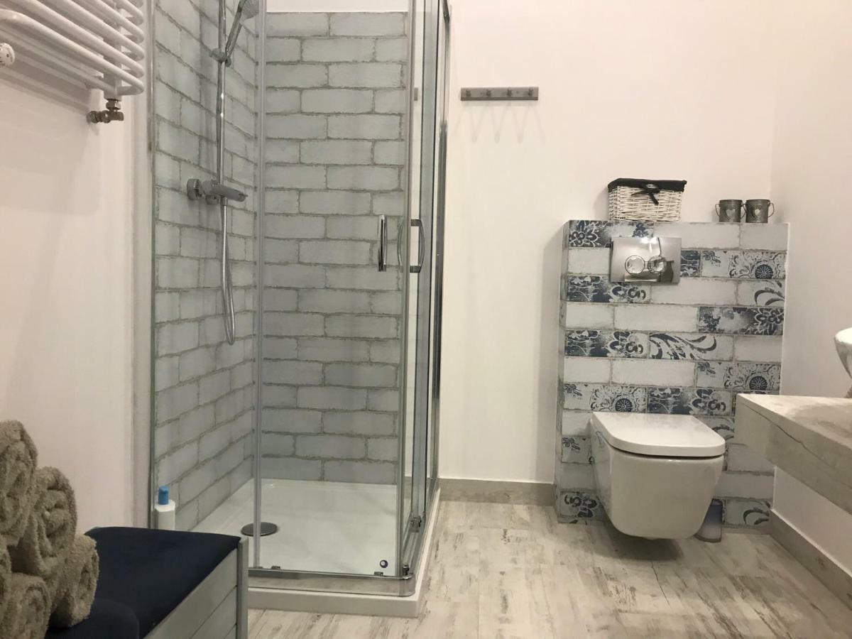 Nokturn Apartament ดุสนิกิ สดรอย ภายนอก รูปภาพ